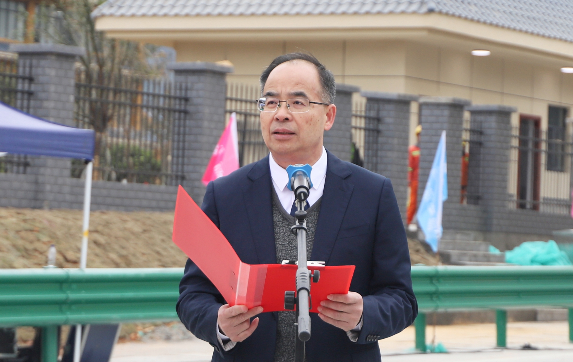 北投集團黨委委員、副總經(jīng)理李德智_副本.jpg